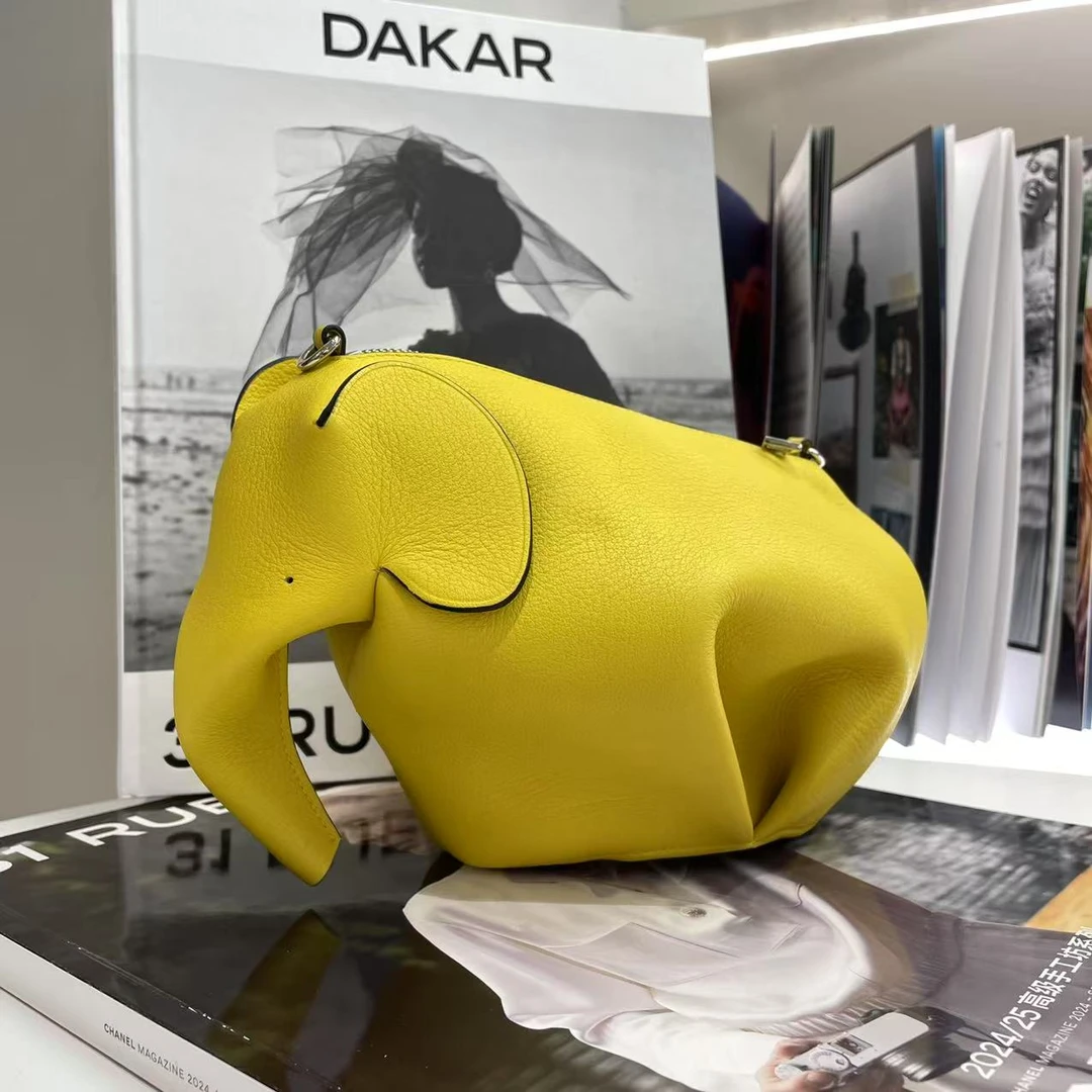 99新 LOEWE/罗意威 98新 柠檬黄牛皮大象包 斜挎包