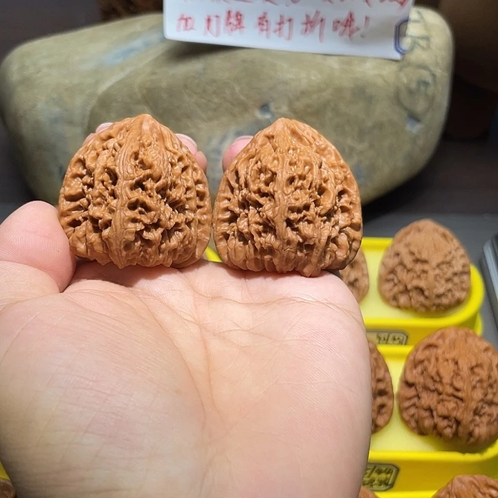 把件文玩核桃30号，41尺全品三角疆