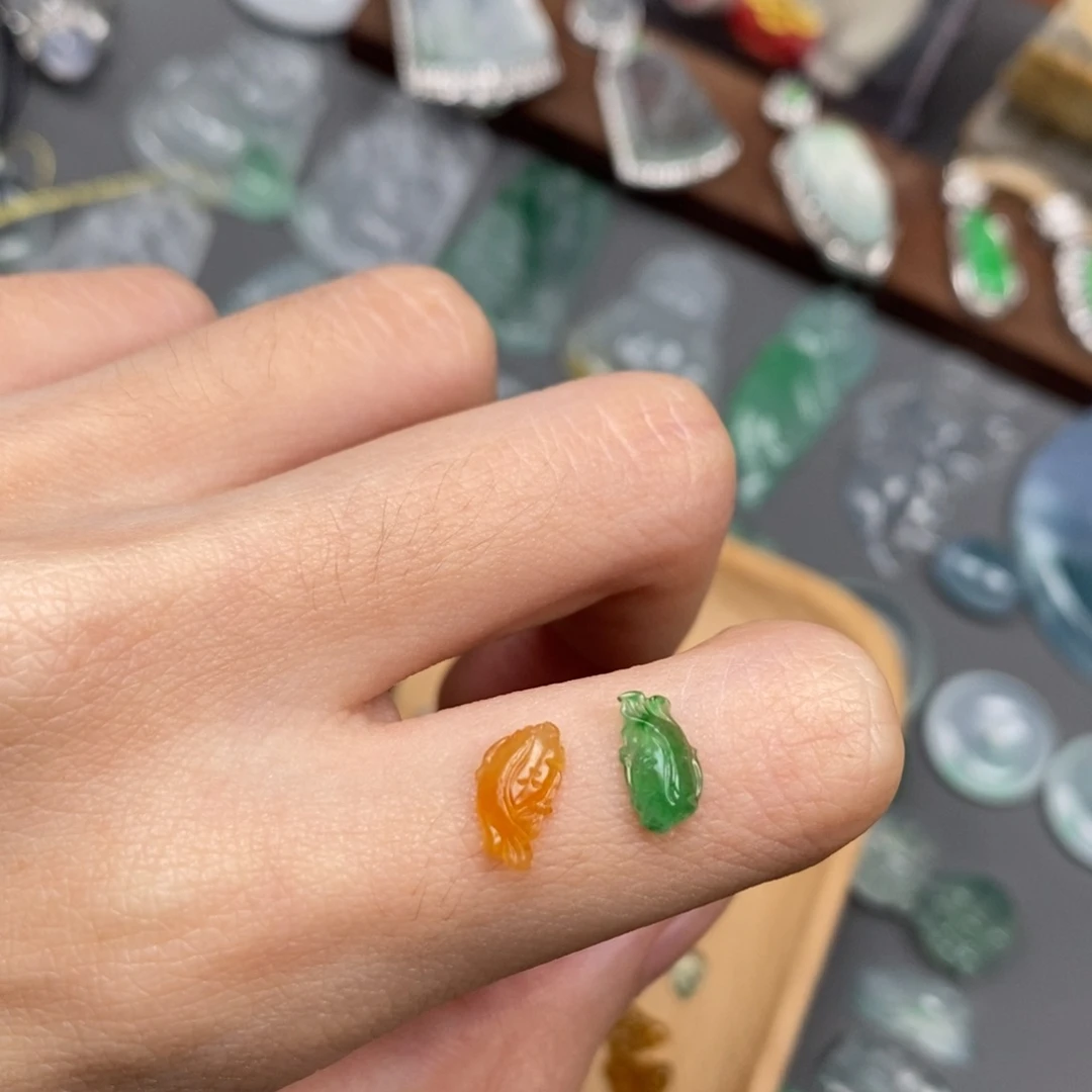 翡翠未镶嵌颈饰翡翠