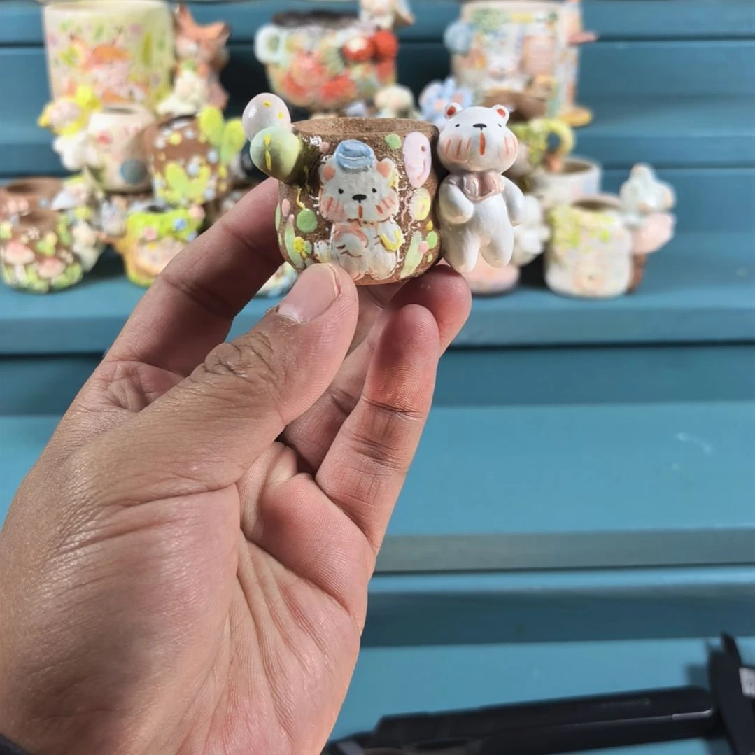 秋***，气球小熊 手绘多肉花盆