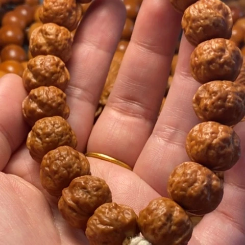 【闪购商品】手串猴头核桃石*兵产宗