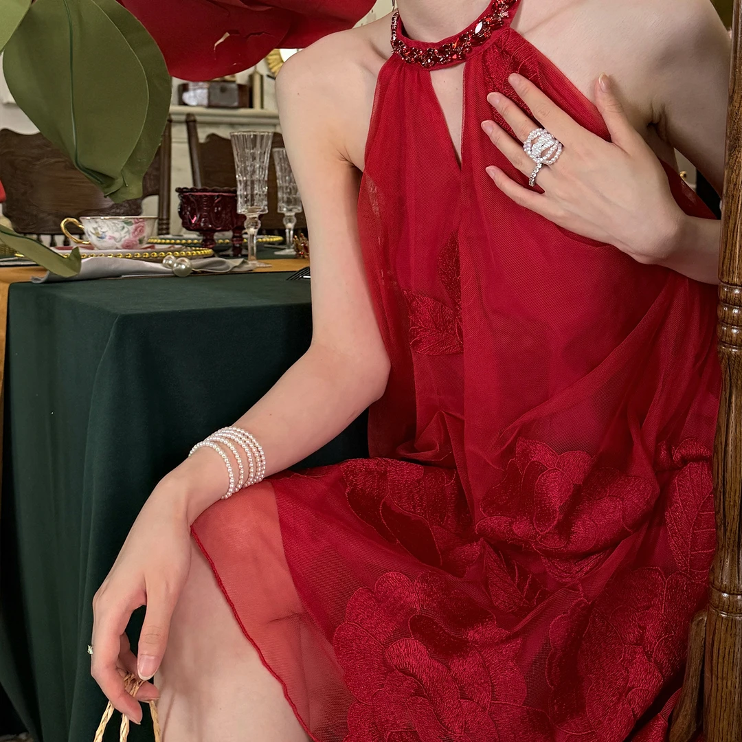 26清仓中 已开 落日玫瑰 挂脖连衣裙 默认微小瑕不退换