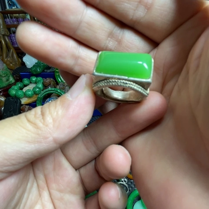 滴血莲花菩提吊坠