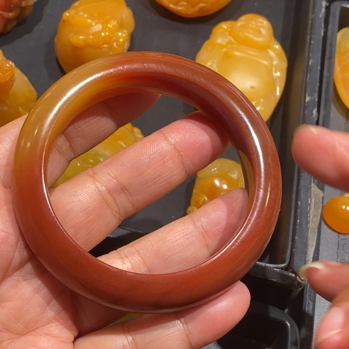 石英质玉（黄龙玉）未镶嵌挂件