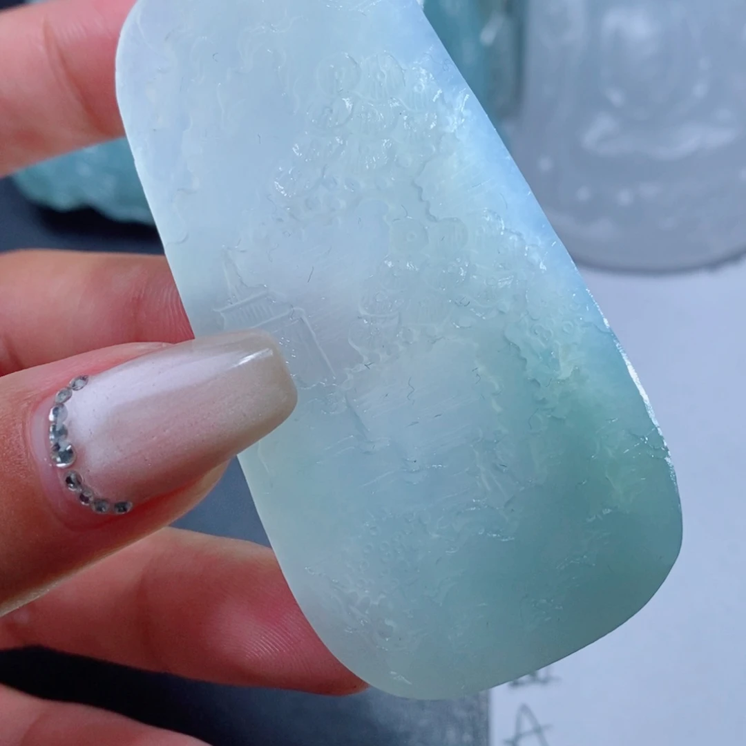 定制翡翠吊坠未镶嵌