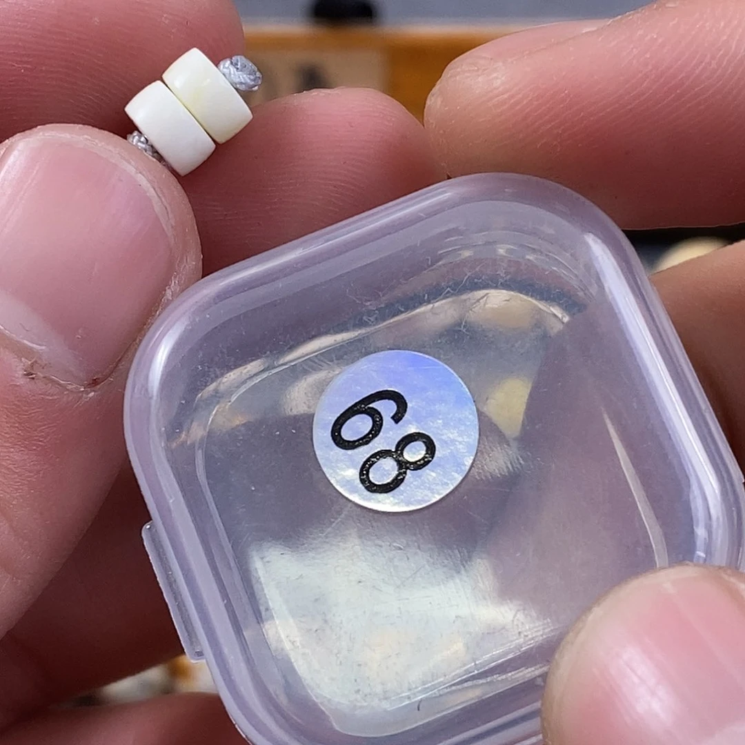 琥珀裸石未镶嵌微瑕