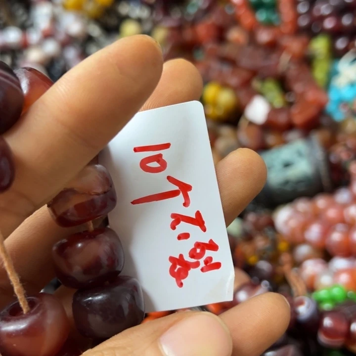 玛瑙/玉髓颈饰未镶嵌天***清