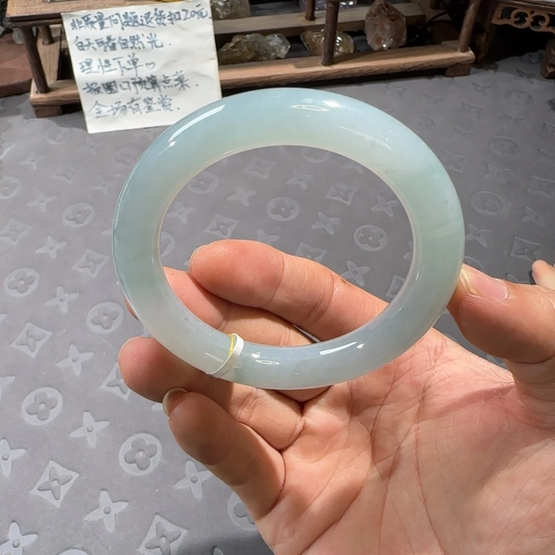 未镶嵌手镯翡翠55.6圆条