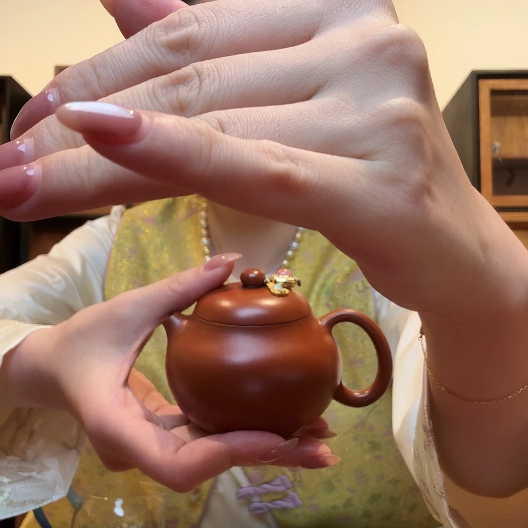 紫砂茶壶云*/33445566777777