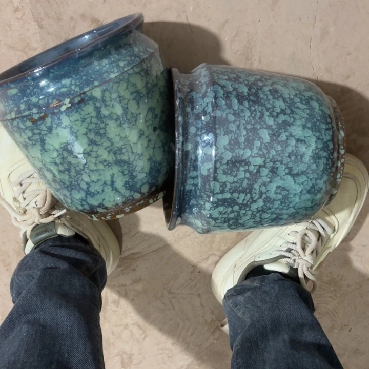 花盆紫砂口径20高度20两只瑕疵