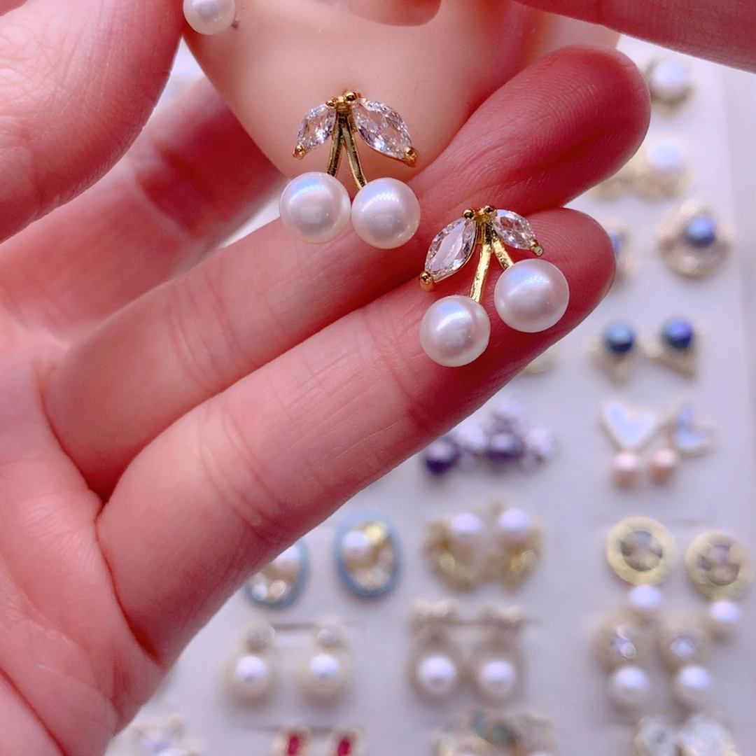 合金耳饰淡水珍珠