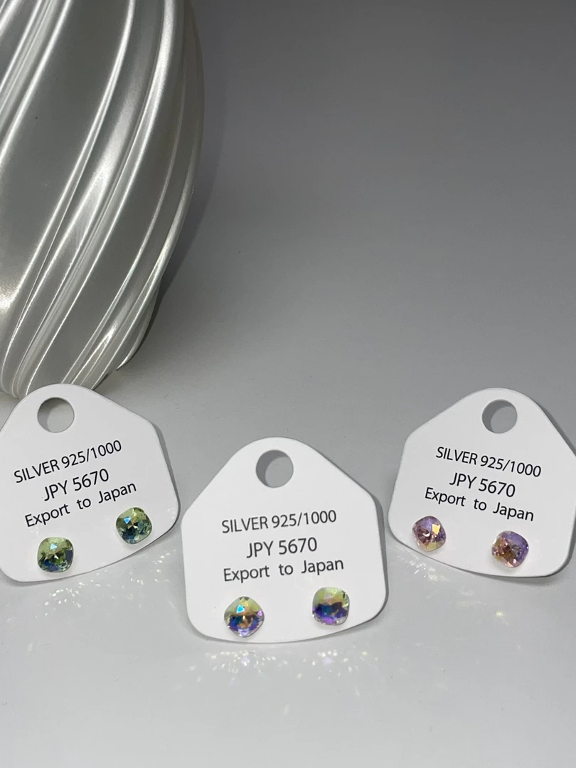 925银耳饰 新款S925银针肥方耳钉超闪高品质耳饰