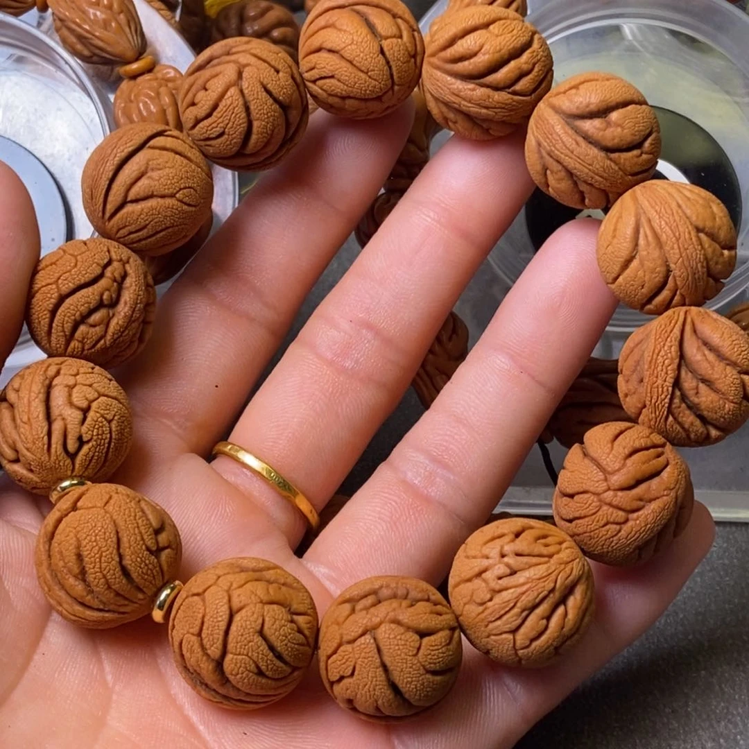 吊坠桃核陕西秦岭山桃核