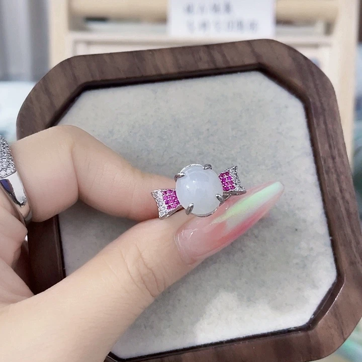 翡翠未镶嵌颈饰天然翡翠Ａ货