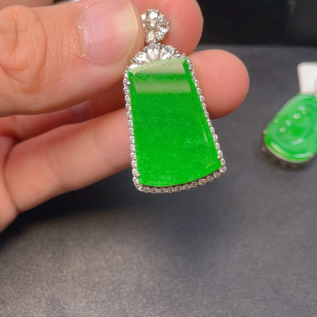 翡翠银S925镶嵌颈饰