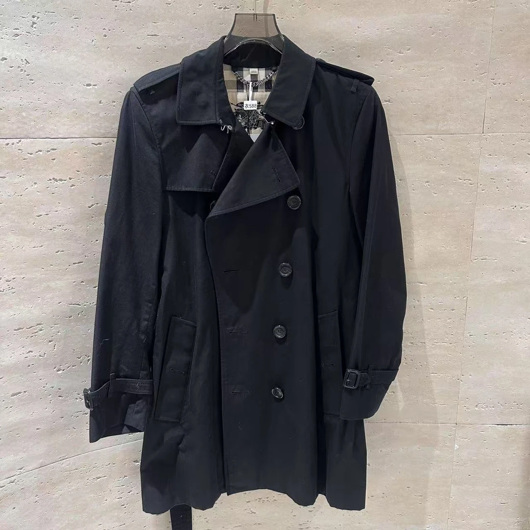 99新 BURBERRY/博柏利 尺码46 肩宽43 胸围100 衣长86 编码588