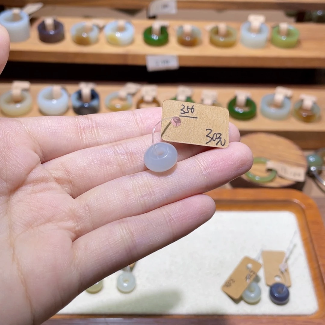 和田玉戒指未镶嵌采****8356