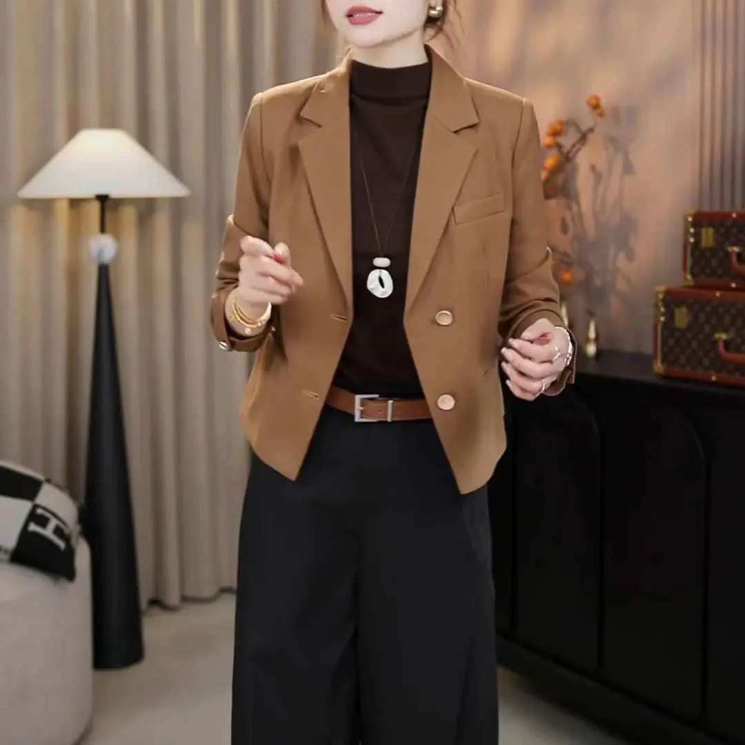 “简约两粒扣”气质立体剪裁设计感显瘦分割线时尚西装外套女春秋季