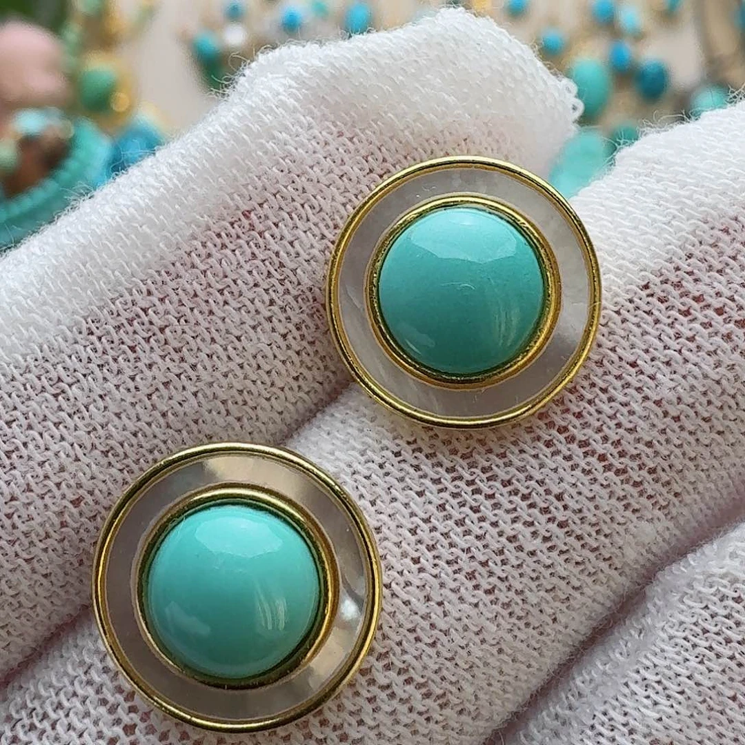 绿松石珠宝奇石未镶嵌