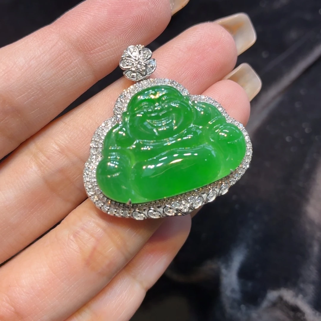 翡翠18K金镶嵌颈饰天然缅甸翡翠