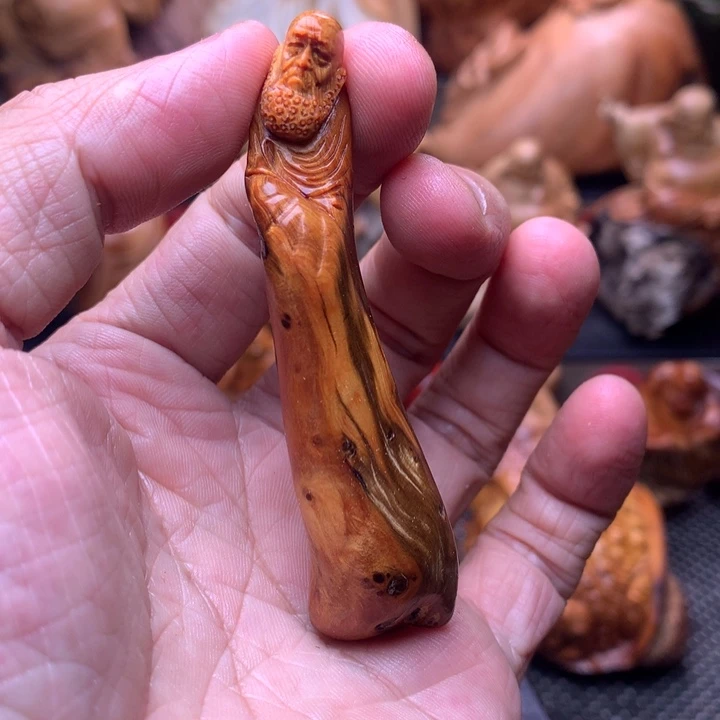 柏木（崖柏）崖柏陈化料手把件