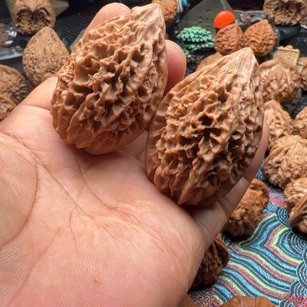 文玩核桃把件全品柳叶鼠38高58