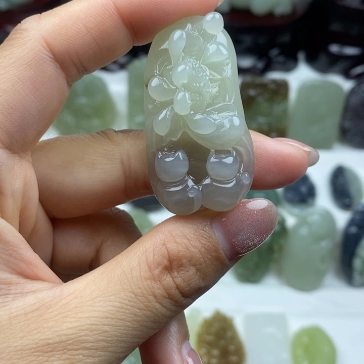 和田玉未镶嵌颈饰20