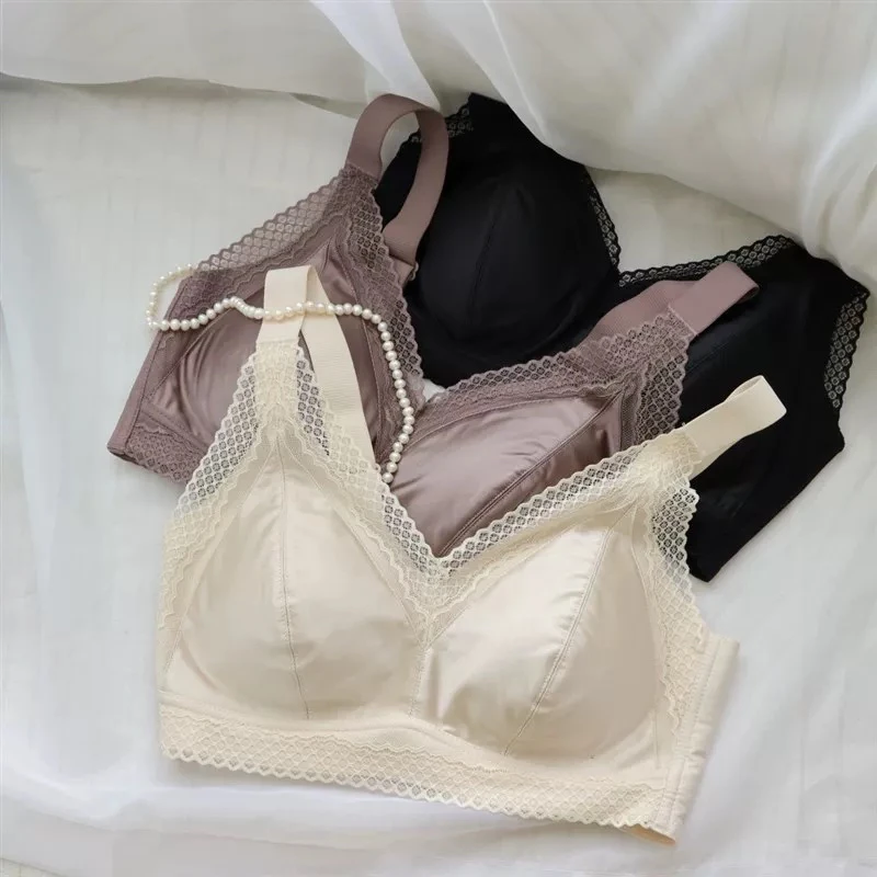 蕾丝无痕内衣女聚拢上托防下垂收副乳无钢圈纯色法式乳胶美背文胸