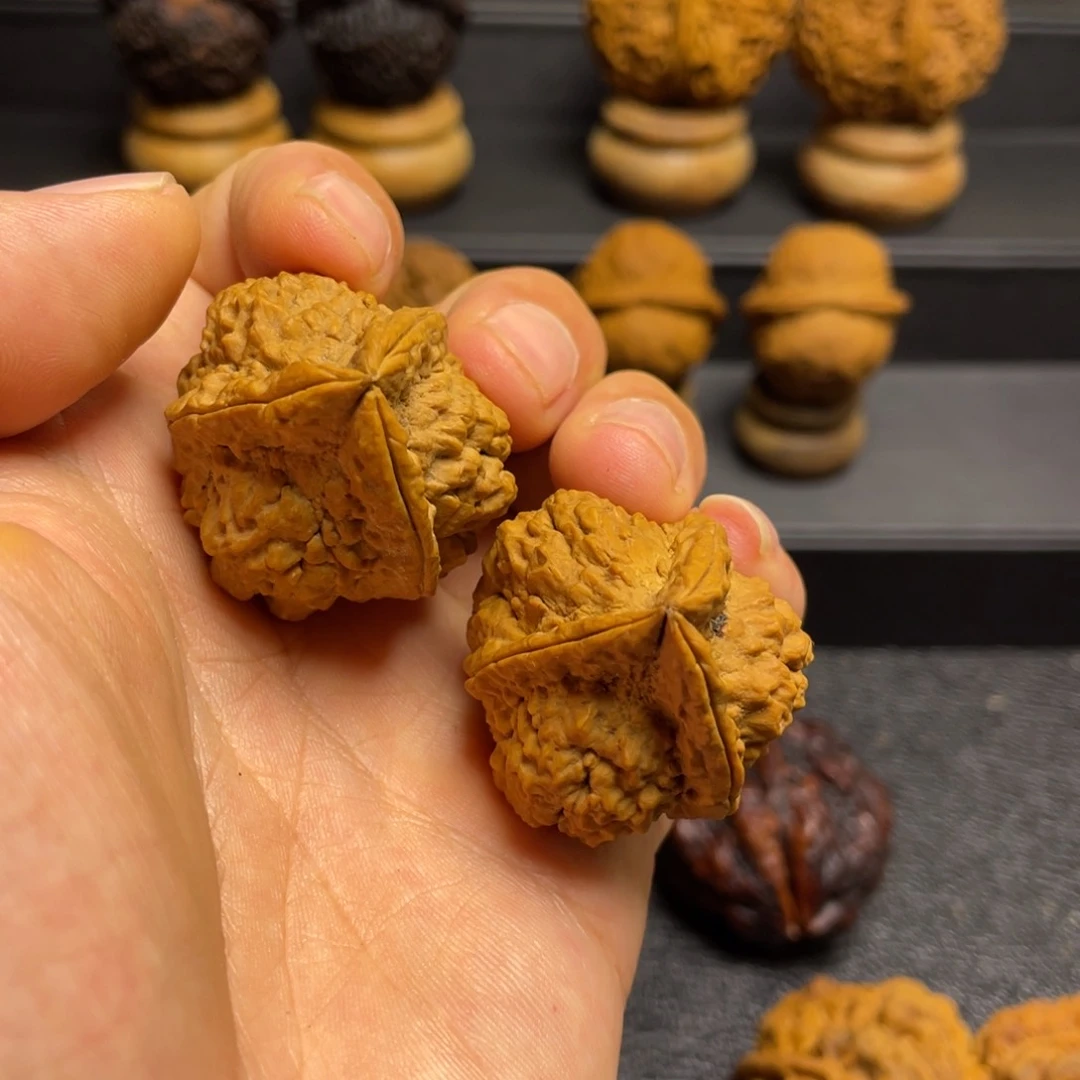 福***4文玩核桃吊坠F妖塔