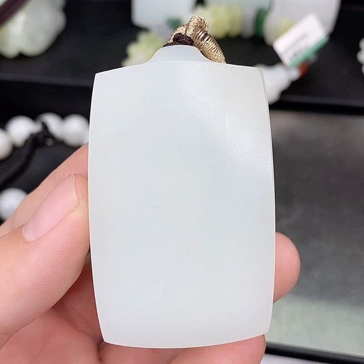 y***u和田玉未镶嵌颈饰