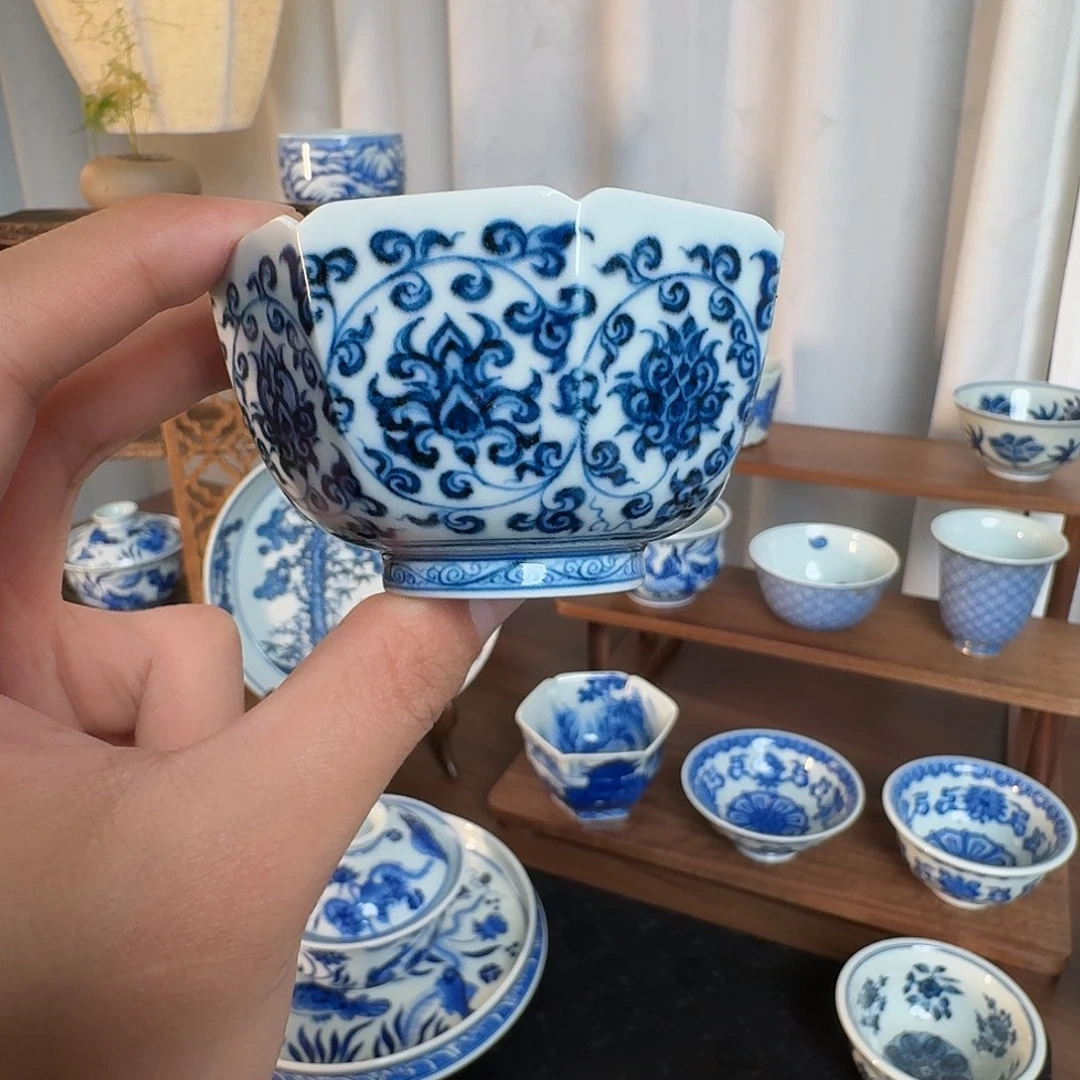 青花缠枝莲八方杯100cc