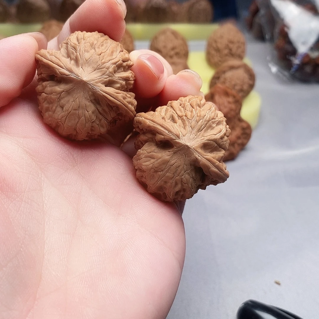 大叶紫檀（黑酸枝木类）磨盘