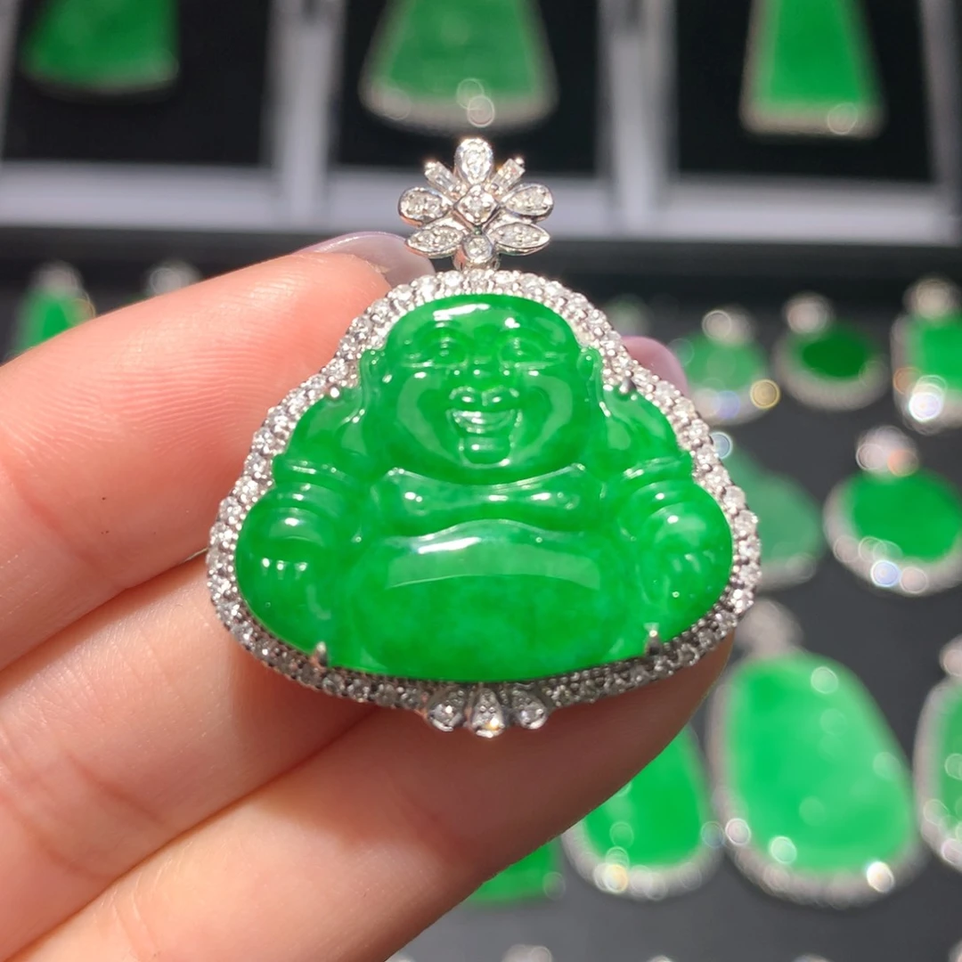 翡翠颈饰18K金镶嵌翡翠