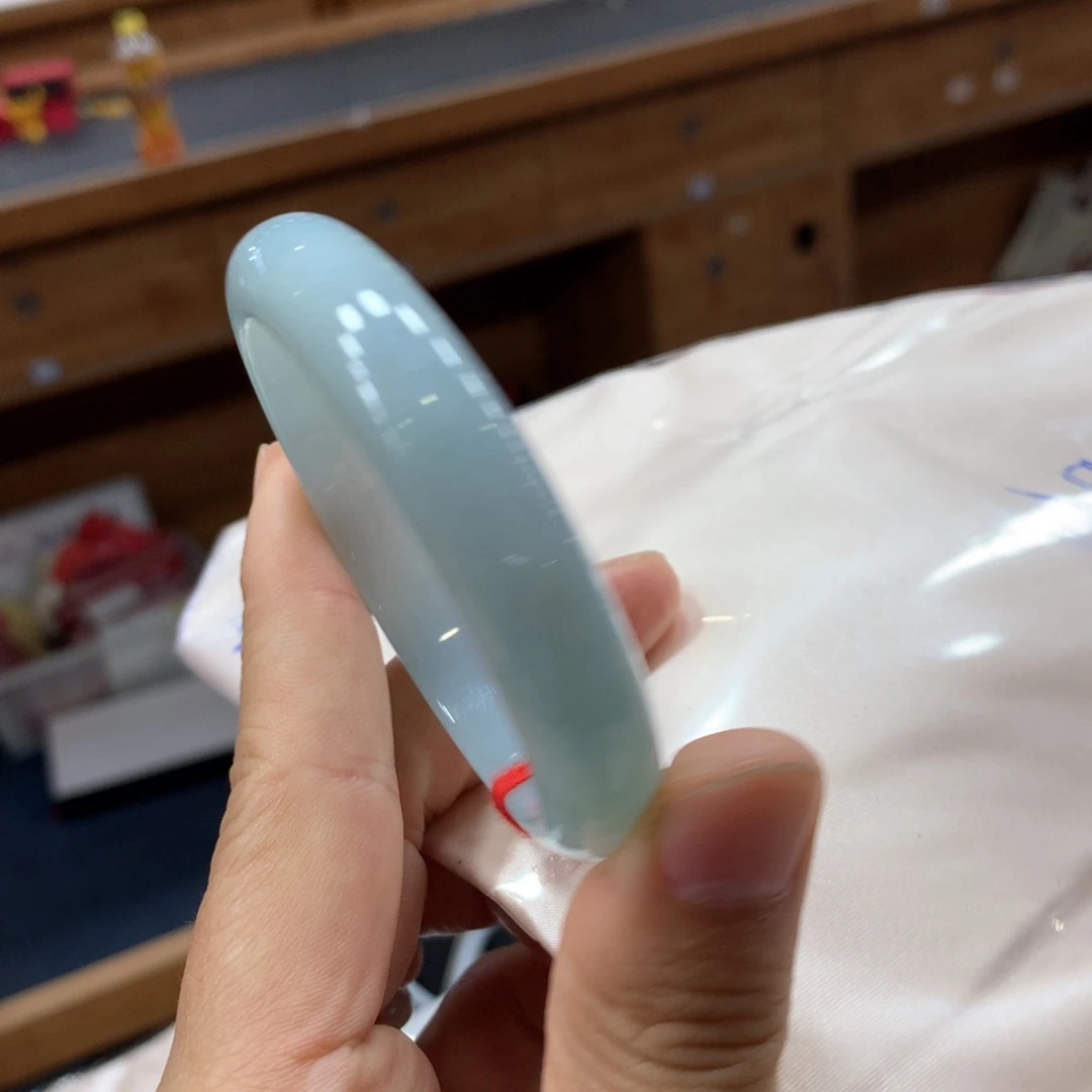 翡翠未镶嵌手镯买断