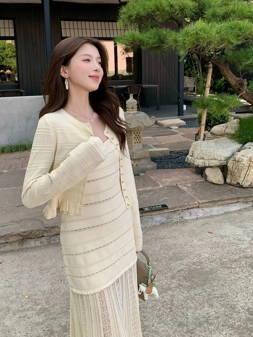 2025早秋新爆款时尚休闲精致贵气款式套装女短版外套连衣裙两件套