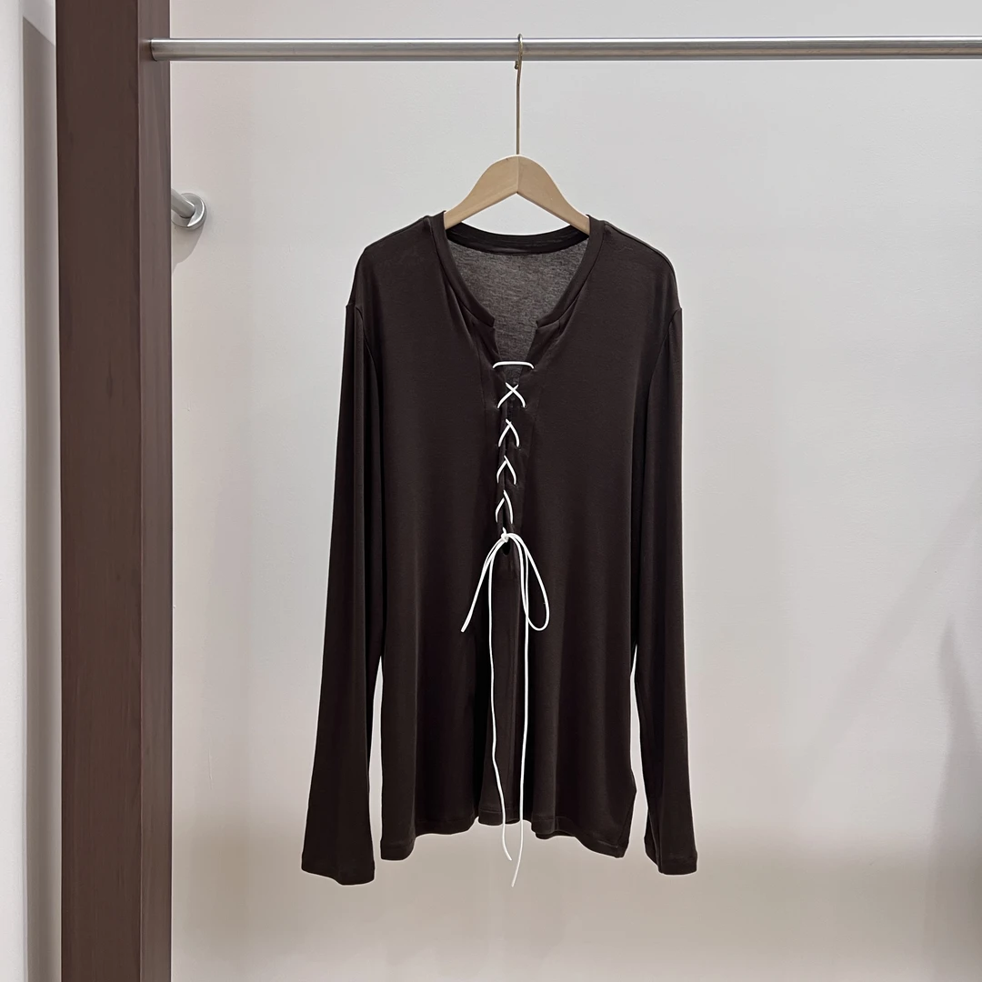 ZZ女性长袖宽松型休闲风T恤夏季气质黑色秋季抽绳绑带宽松X081