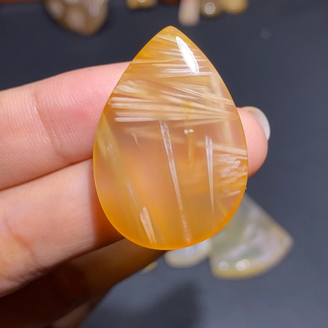 【闪购商品】未镶嵌珊瑚玉硅化玉