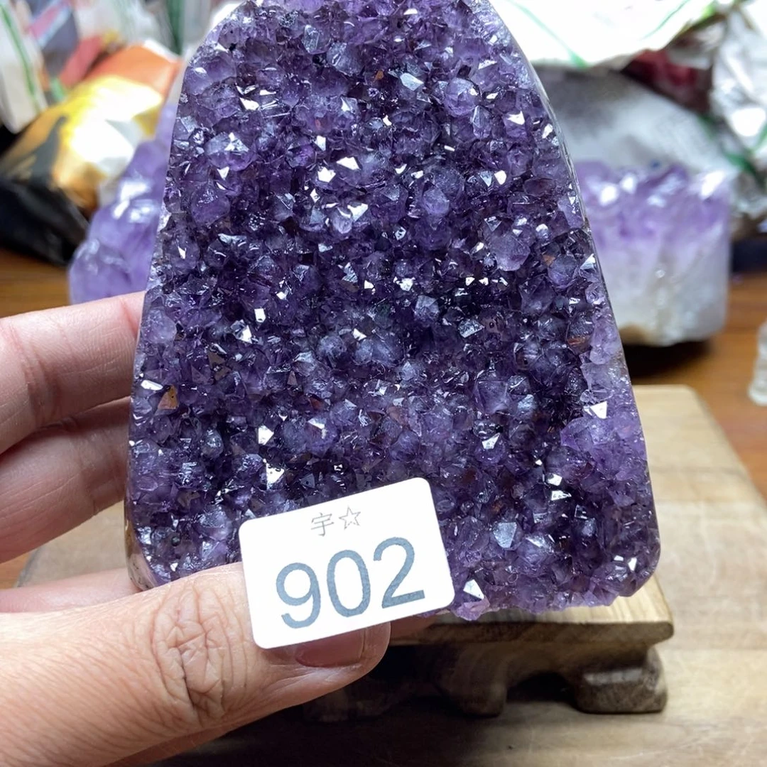 紫晶天然水晶摆件未镶嵌