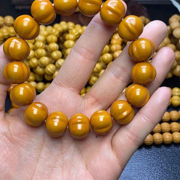 猴头核桃手串猴头