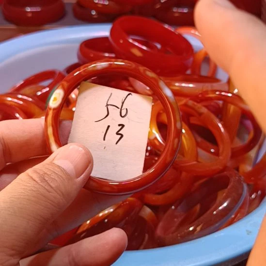 玛瑙/玉髓未镶嵌手镯