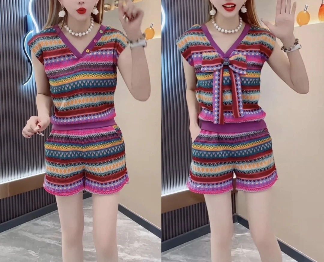 夏季时尚百搭彩虹条纹蝴蝶结短袖上衣搭配显瘦短裤套装