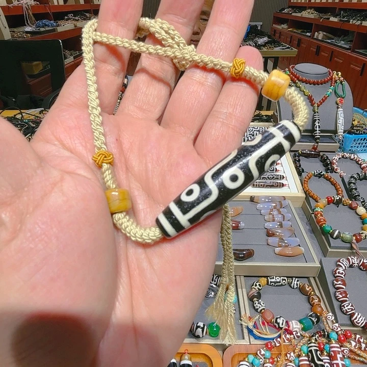 未镶嵌玛瑙/玉髓珠宝奇石微瑕疵