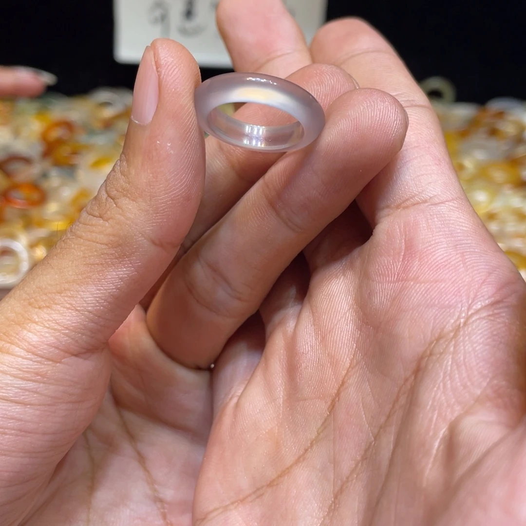 玛瑙/玉髓未镶嵌戒指65号港12 默认瑕疵