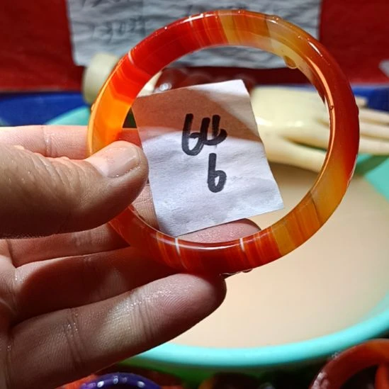 玛瑙/玉髓手镯未镶嵌