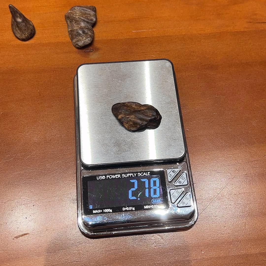 沉香沉香碎屑印尼加雅布拉沉水级沉香2.7g+