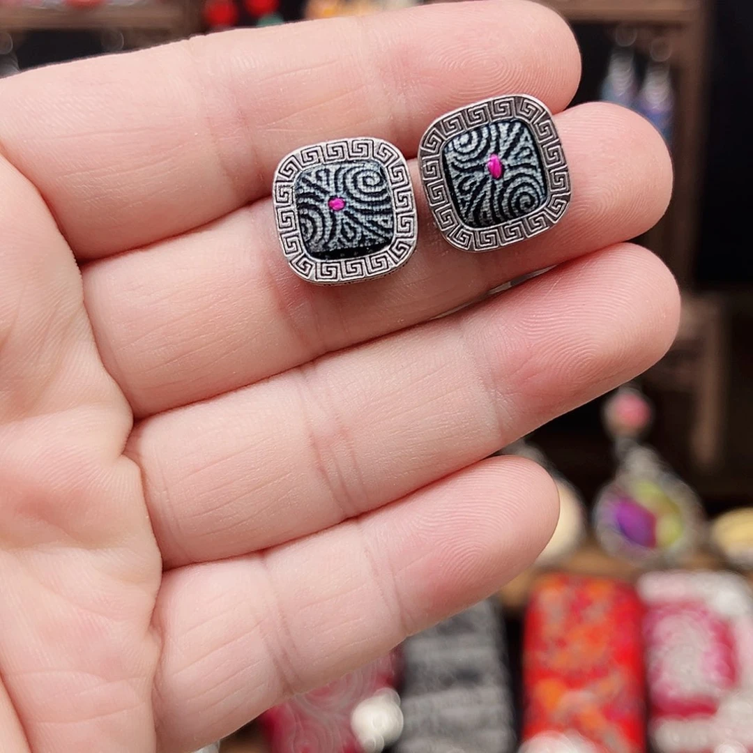 刺绣手工刺绣饰品