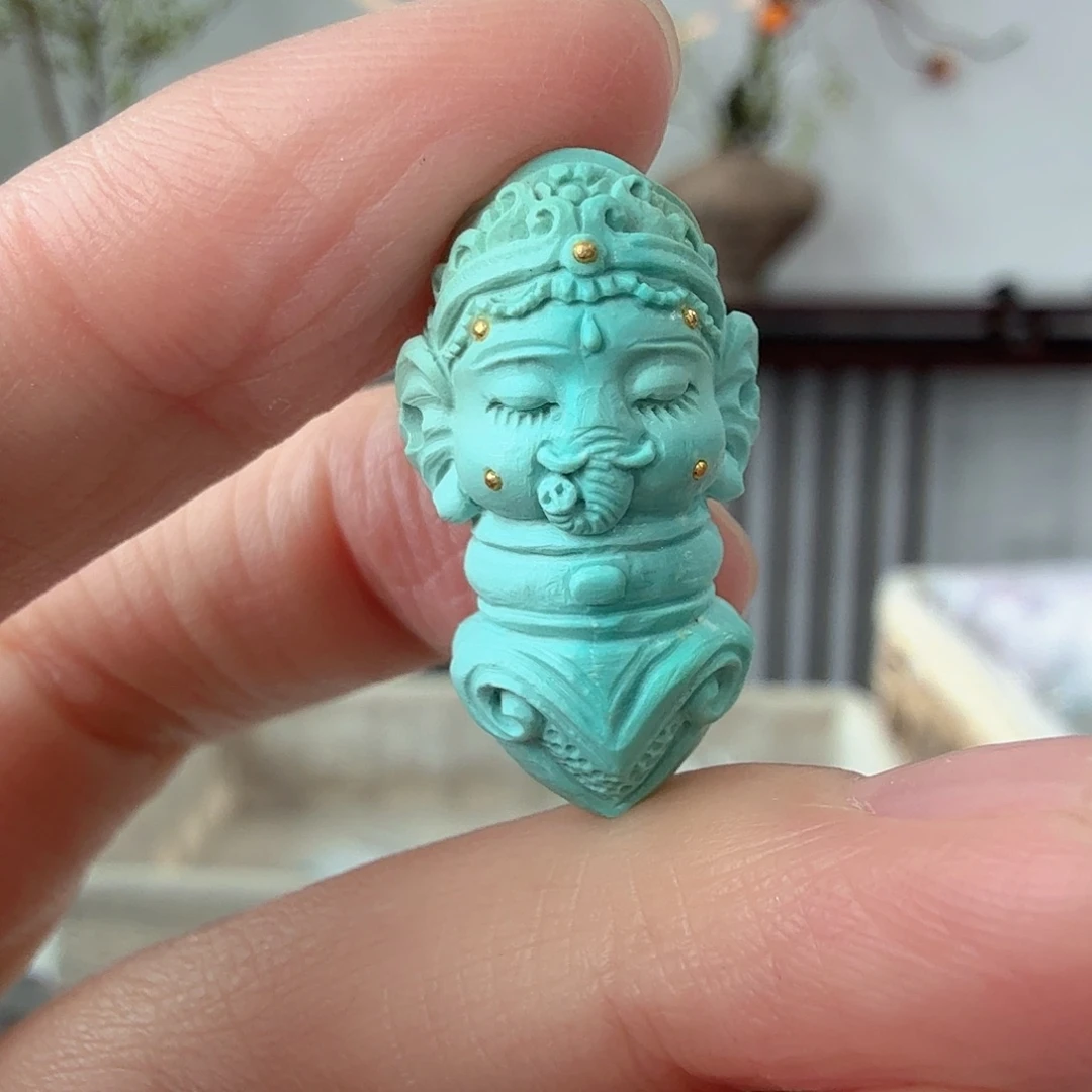 芋***泥绿松石未镶嵌珠宝奇石