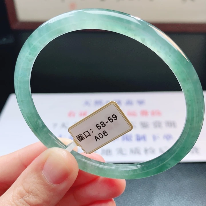 翡翠未镶嵌手镯翡翠手镯21