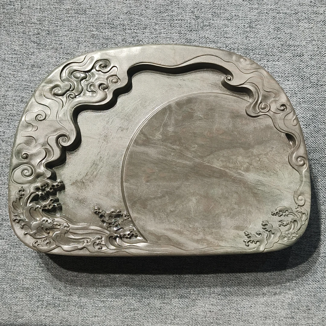 甘肃洮砚，西江双色海上生明月砚，尺寸20.3*14.5*4.6厘米