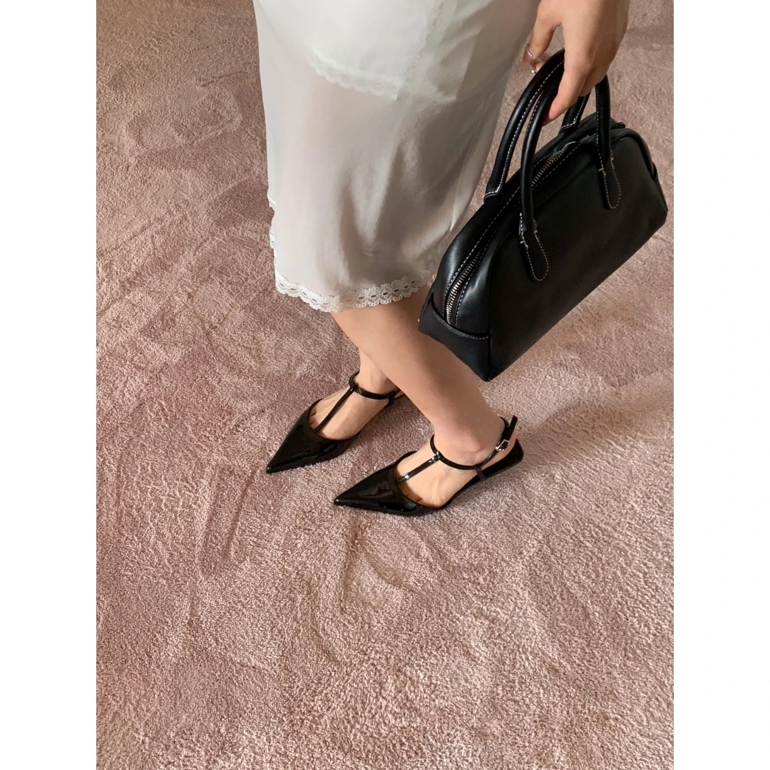 StarKeLa时髦尖头单鞋 极简复古三角跟 大牌高级 T字镂空高跟鞋